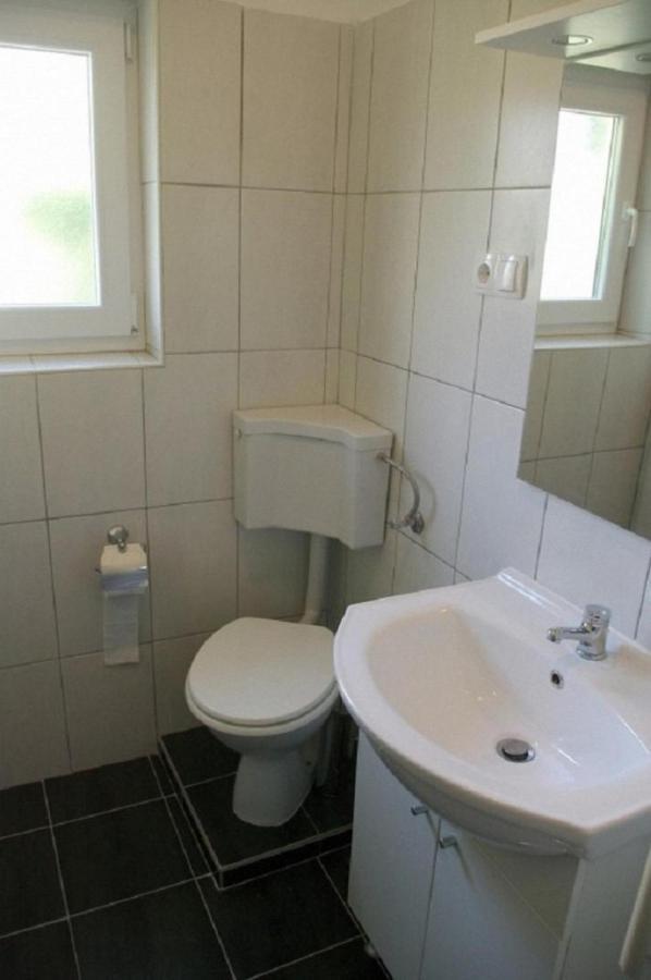 Apartman Zora Sukošan Exterior foto